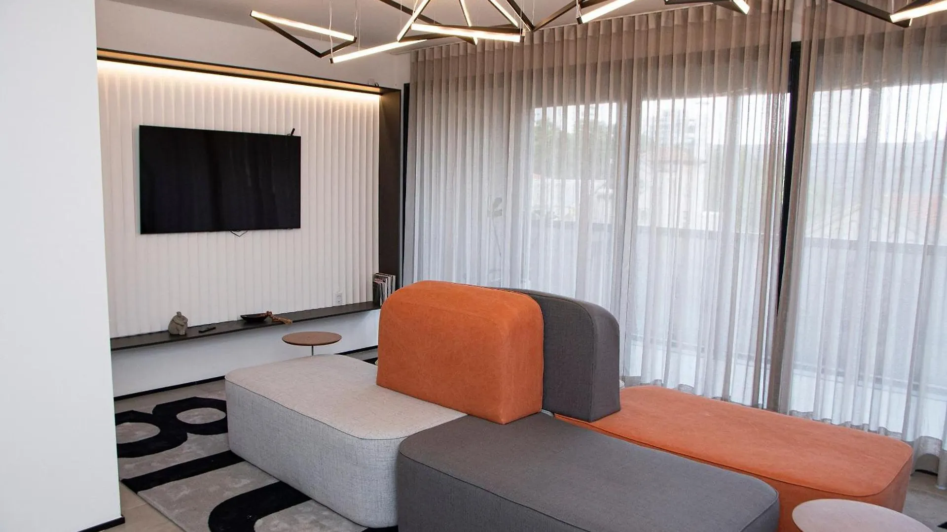 On Lorena By Housi Sao Paulo 0*,  Brazil